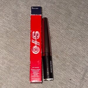 Stila Shimmering Liquid Eyeshadow in Deep Red